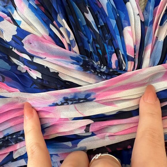 Mac Duggal Floral Cutout Gown - Picture 6 of 11